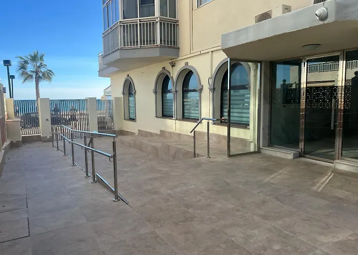 Paradise On The Seafront In Fuengirola